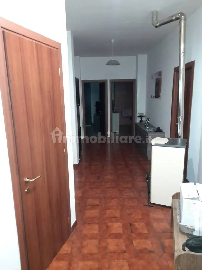 Quadrilocale piazza Sant'Alessandro, Centro, Calosso - foto 4