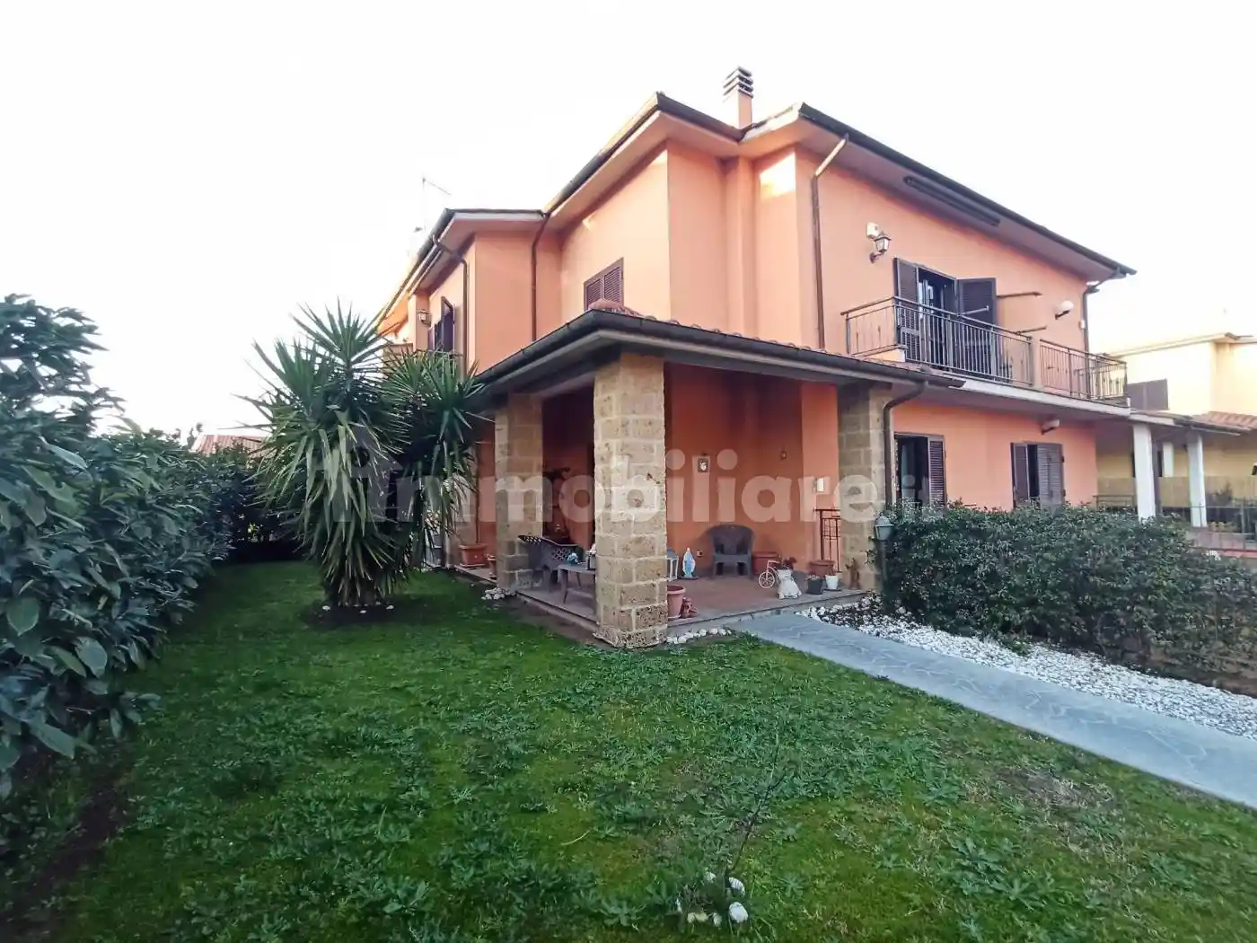 Villa in vendita a Monterosi