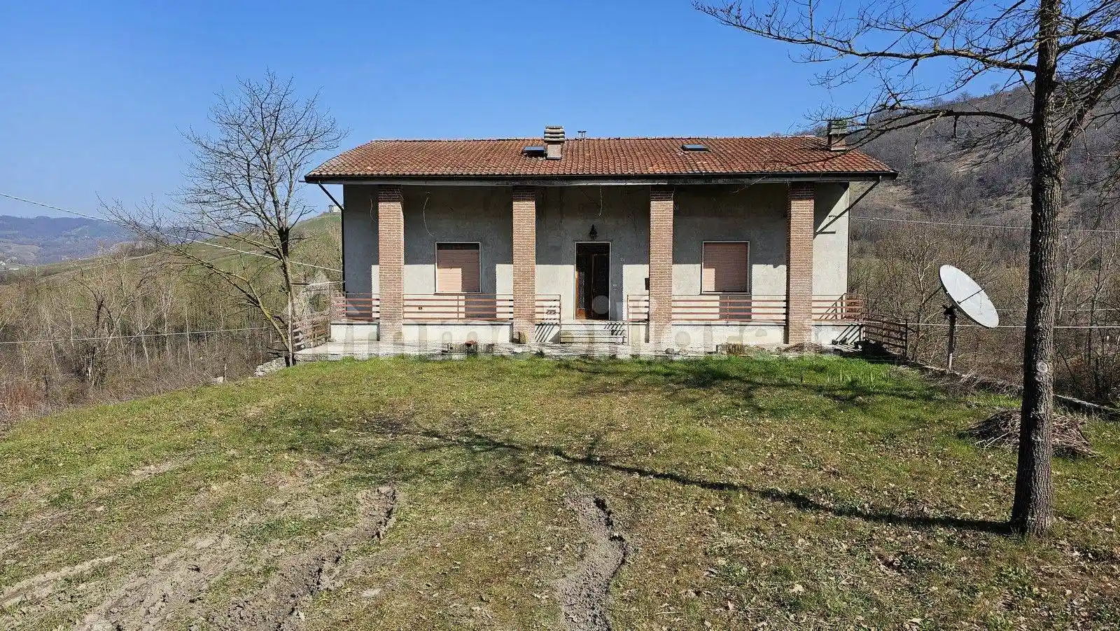 Villa in vendita a Alta Val Tidone