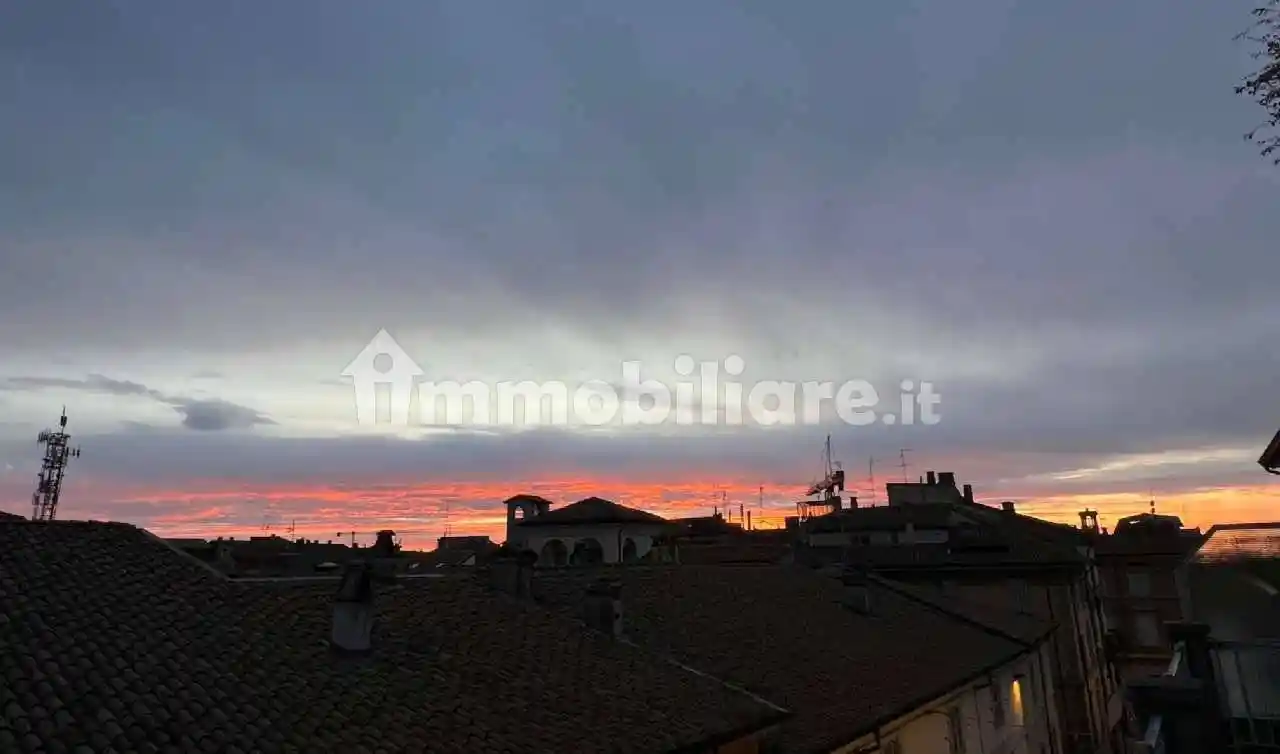 Appartamento in vendita a Piacenza