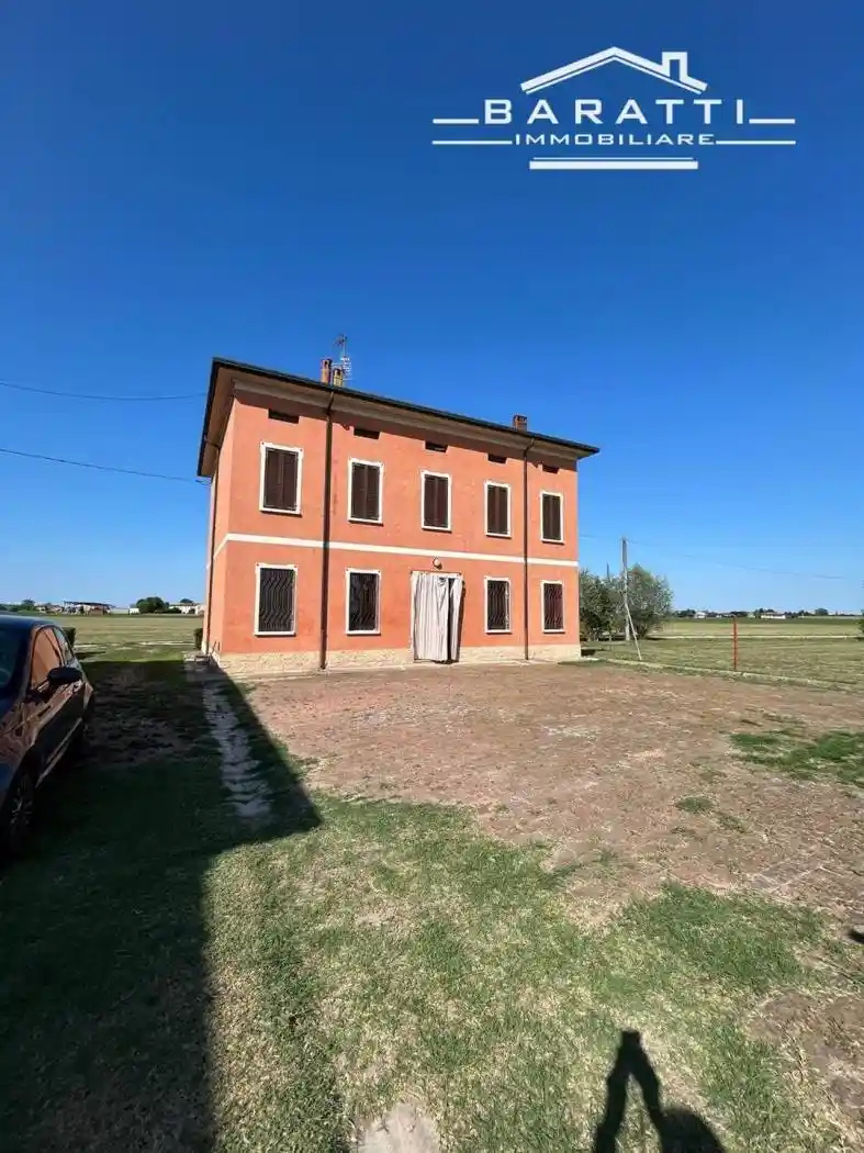 Rustico - Casale in vendita a Suzzara