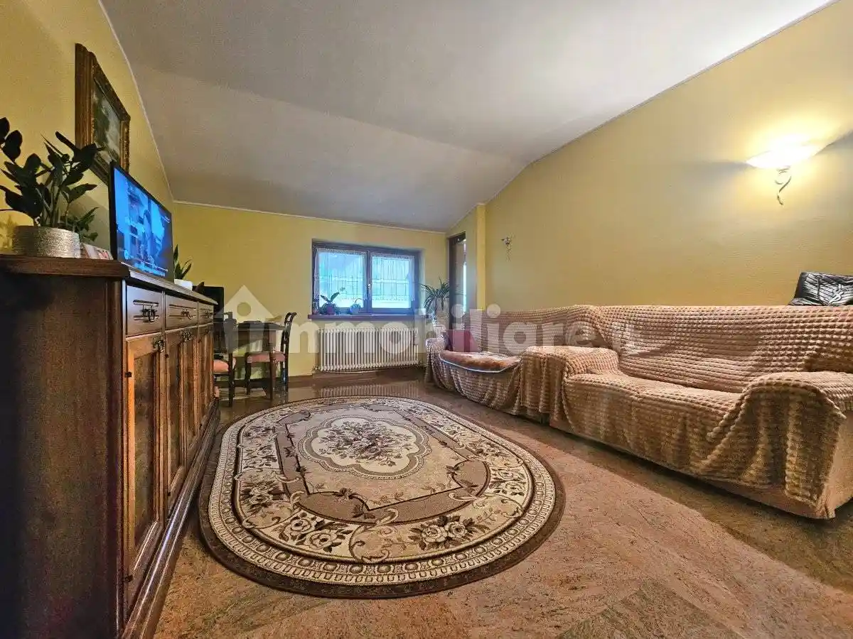 Quadrilocale via Angelo Tacchini, Cazzano Sant'Andrea - foto 3