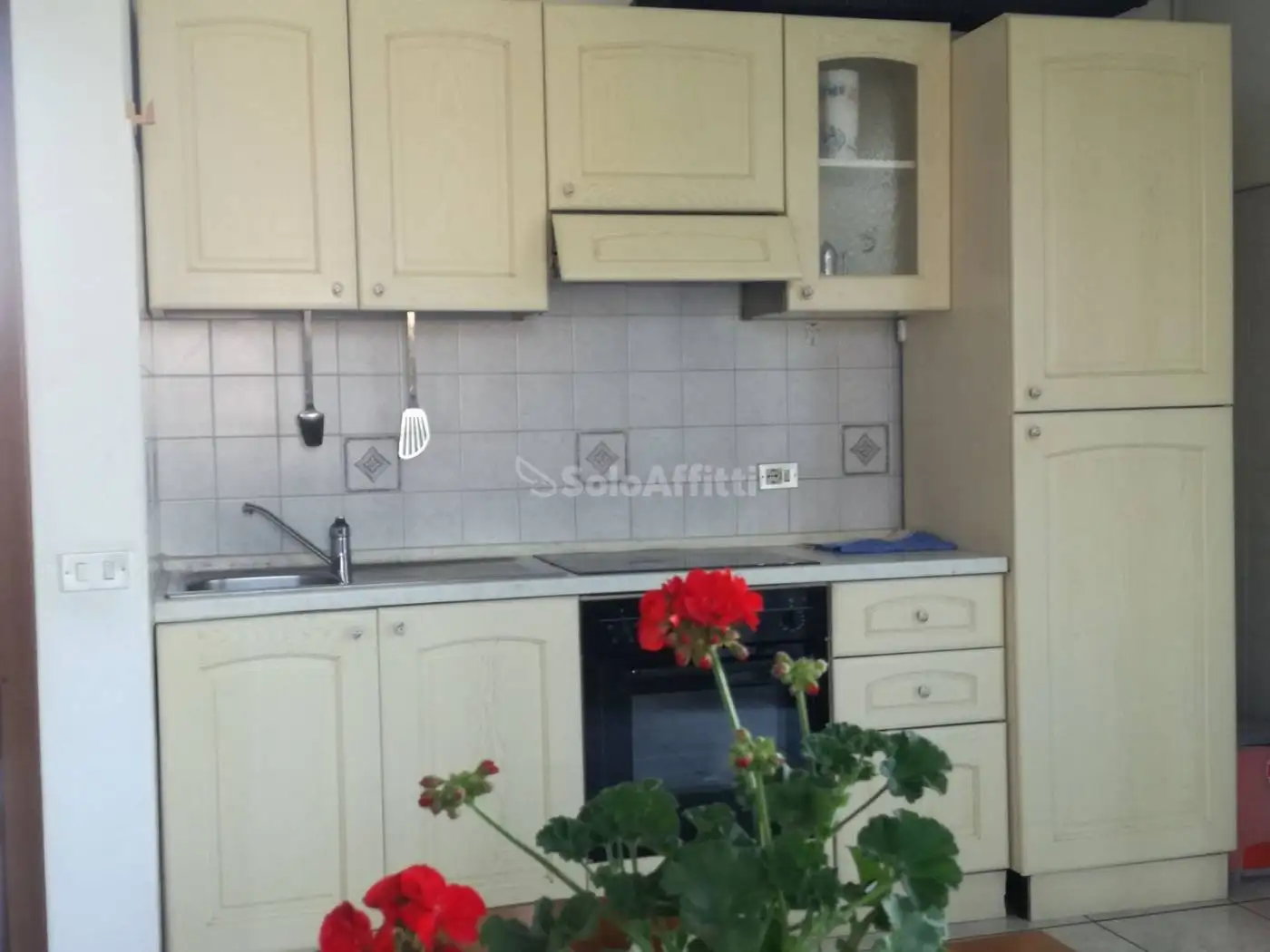 Trilocale via Donizetti 43, Taccona, Muggiò - foto 3