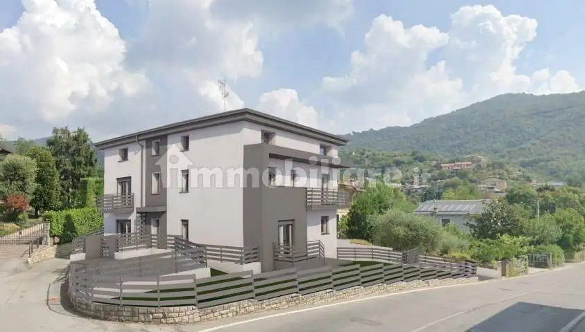 Appartamento in vendita a Ome