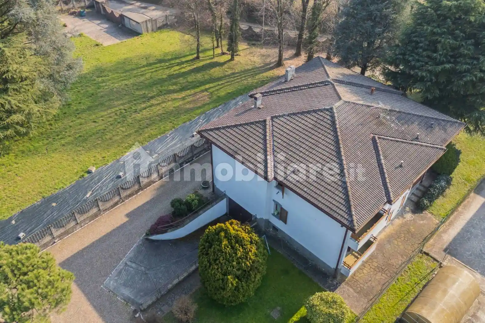 Appartamento in vendita a Osnago