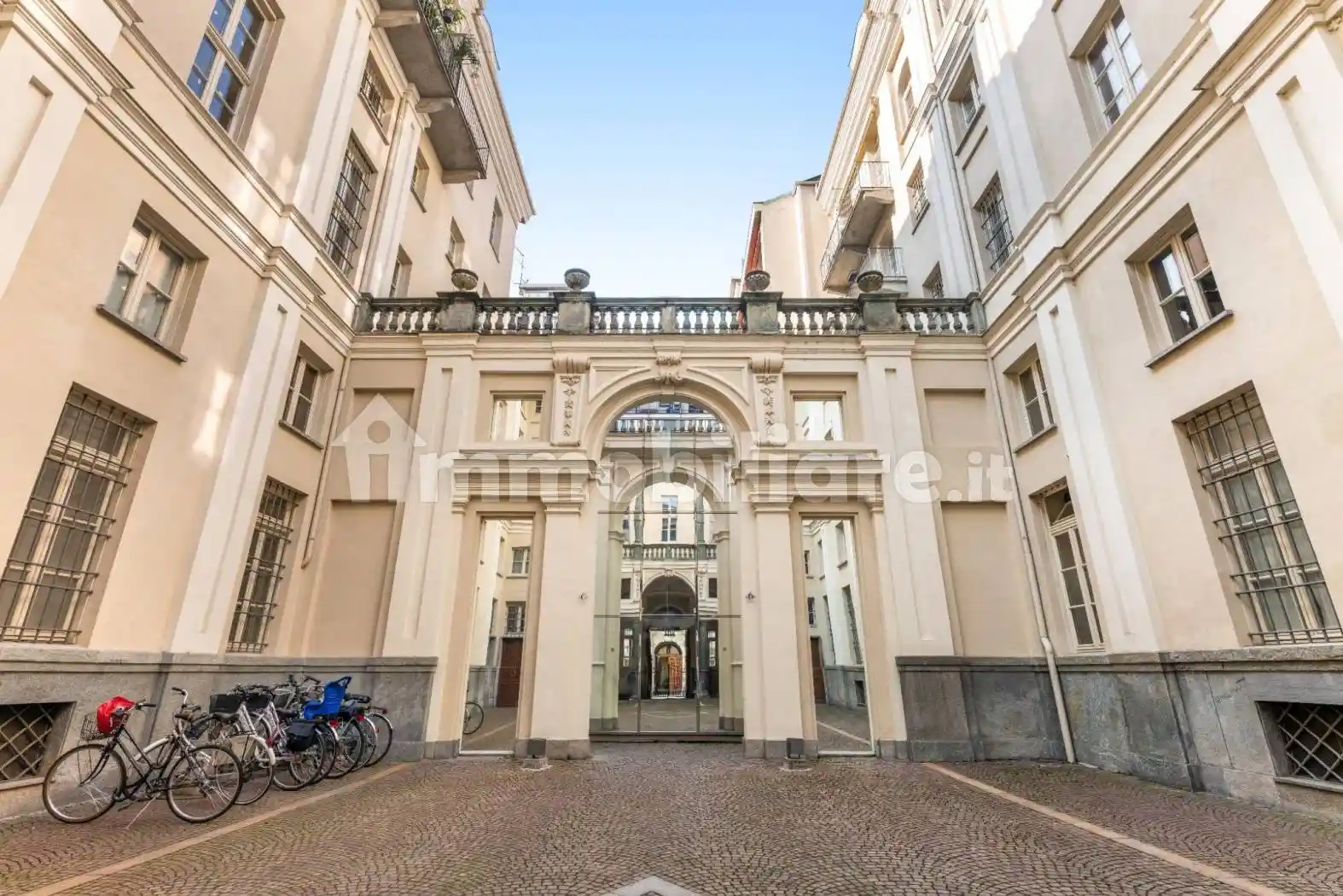 Appartamento in vendita a Torino