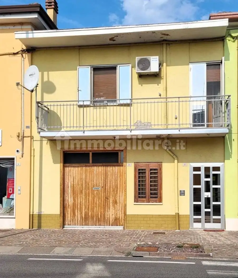 Rustico - Casale in vendita a Palù