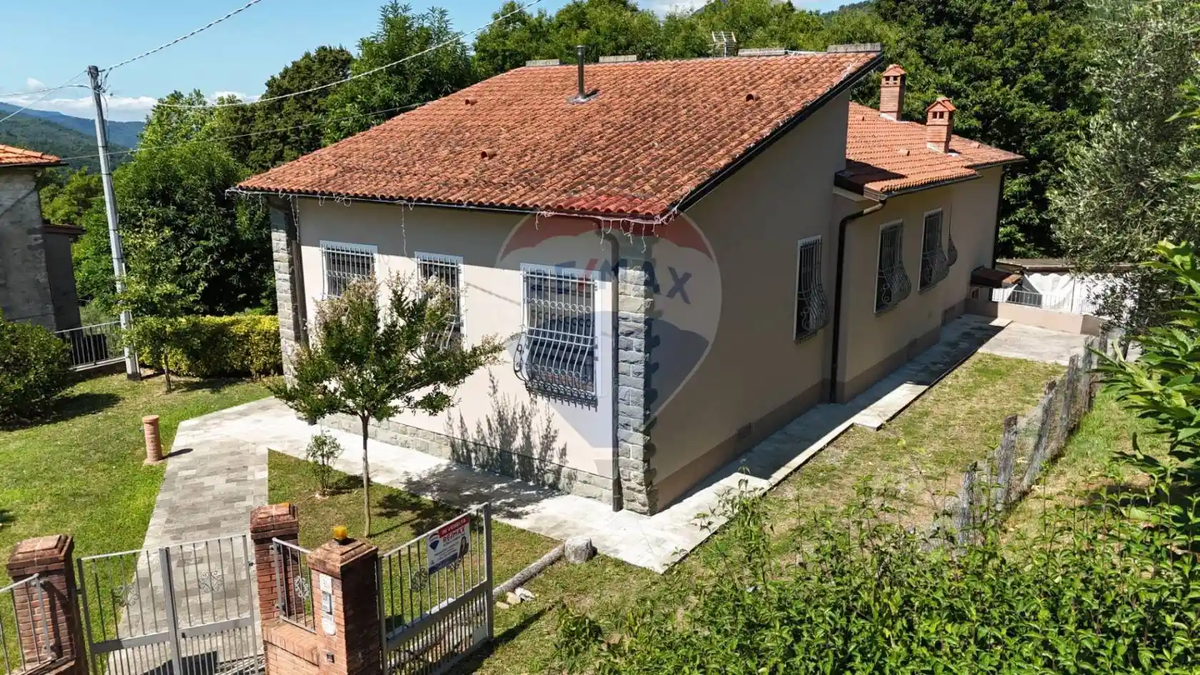 Villa in vendita a Bagni di Lucca