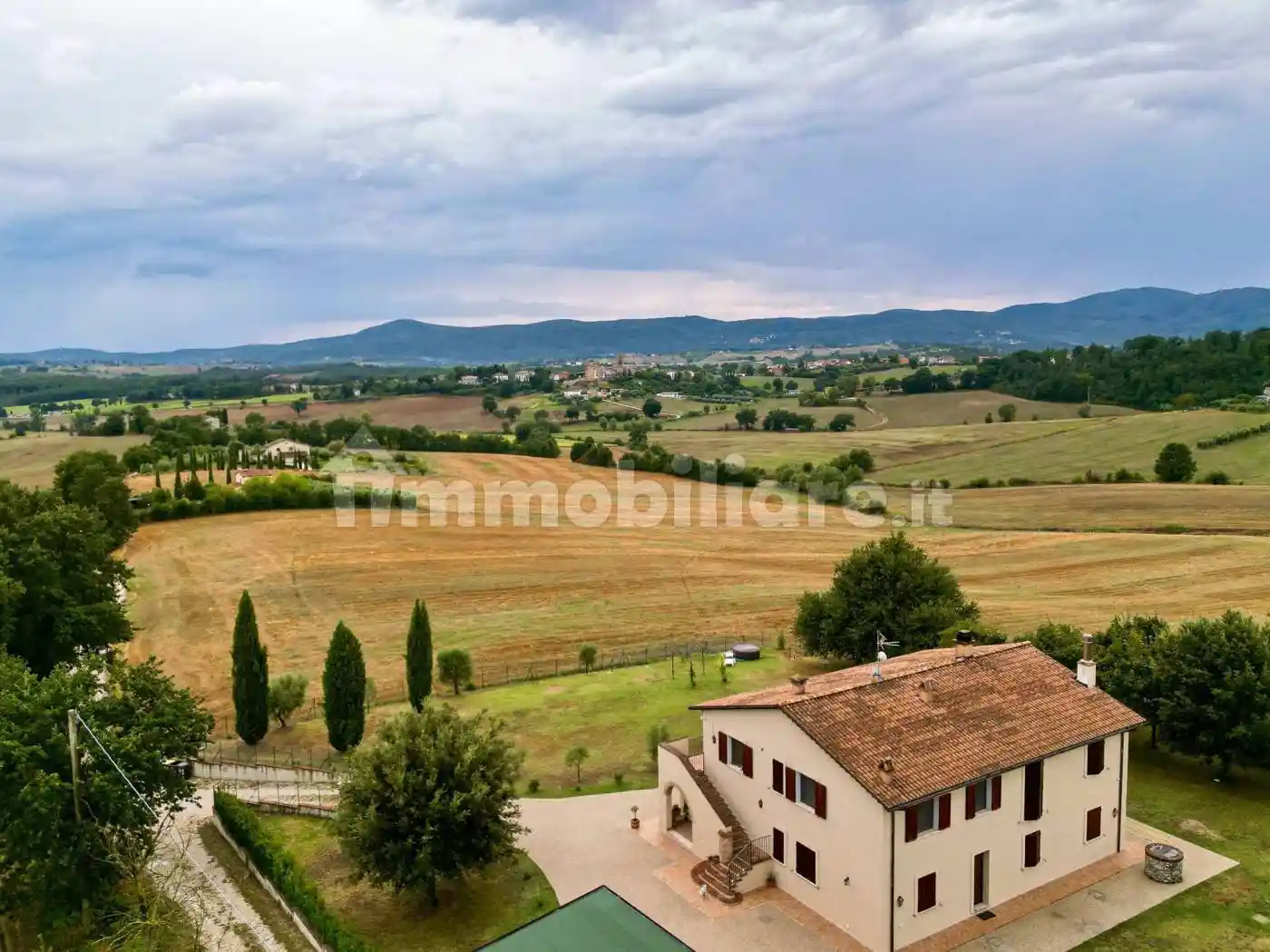 Rustico - Casale in vendita a Montecastrilli
