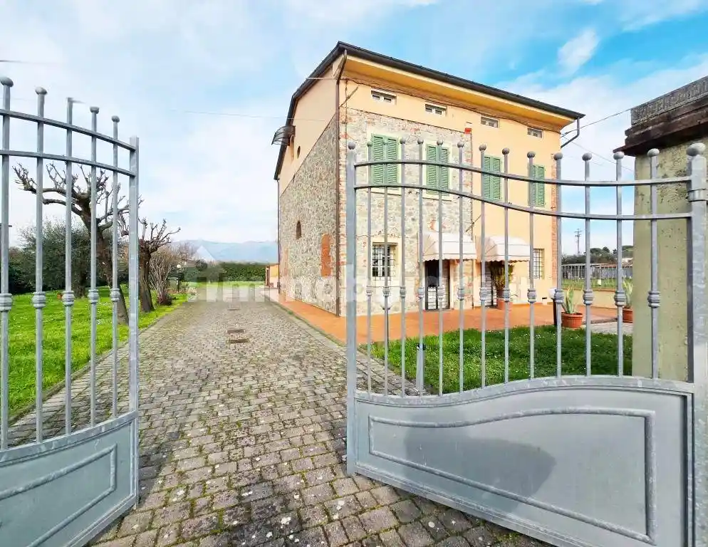 Villa in vendita a Porcari