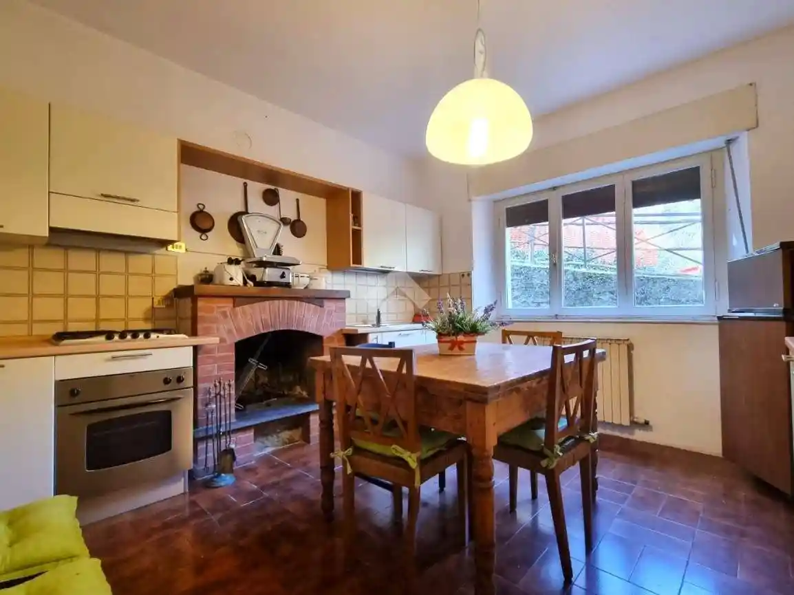 Villa plurifamiliare via Modenese 624, Le Piastre, Pistoia - foto 2