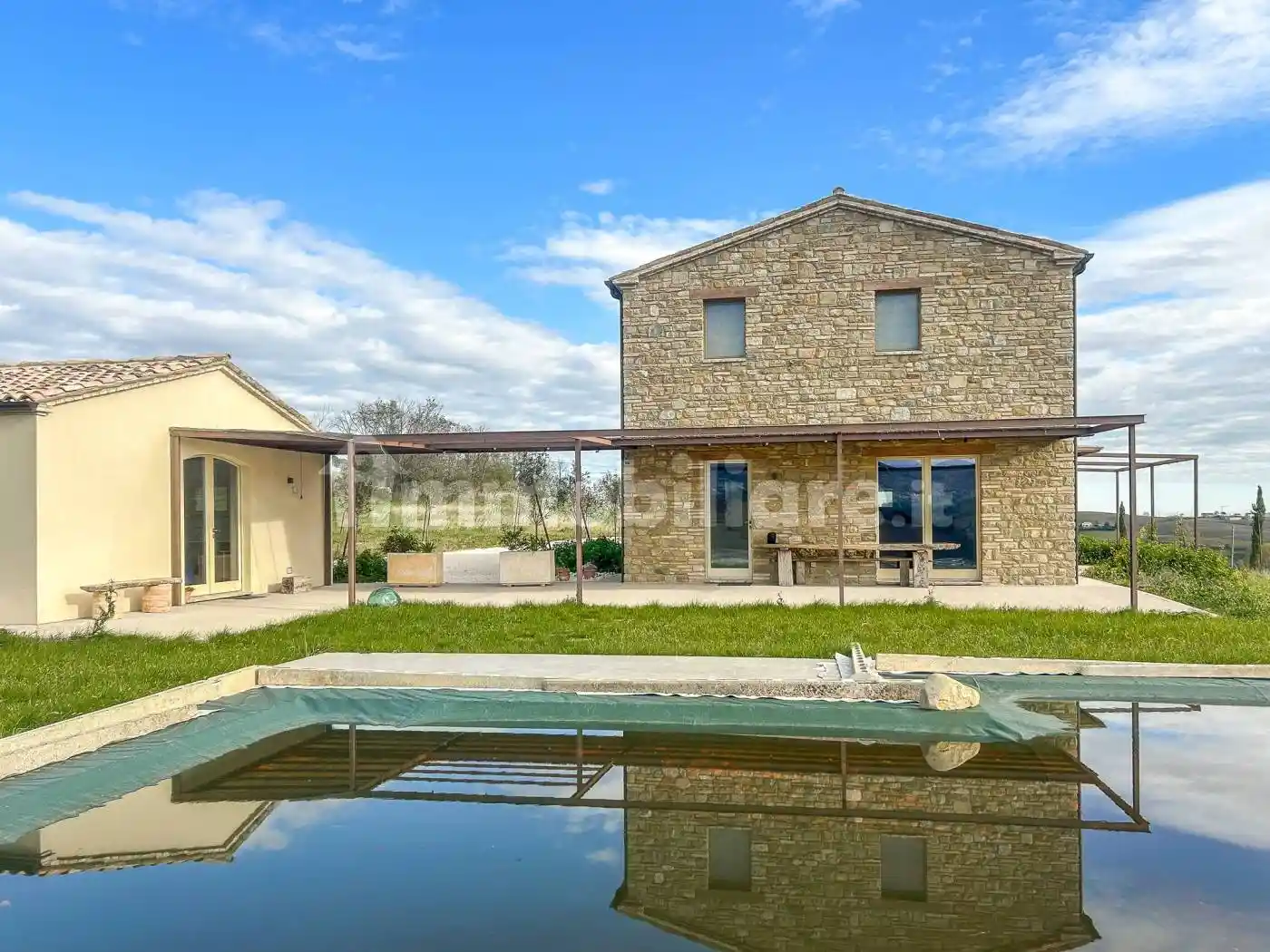 Rustico - Casale in vendita a Cingoli