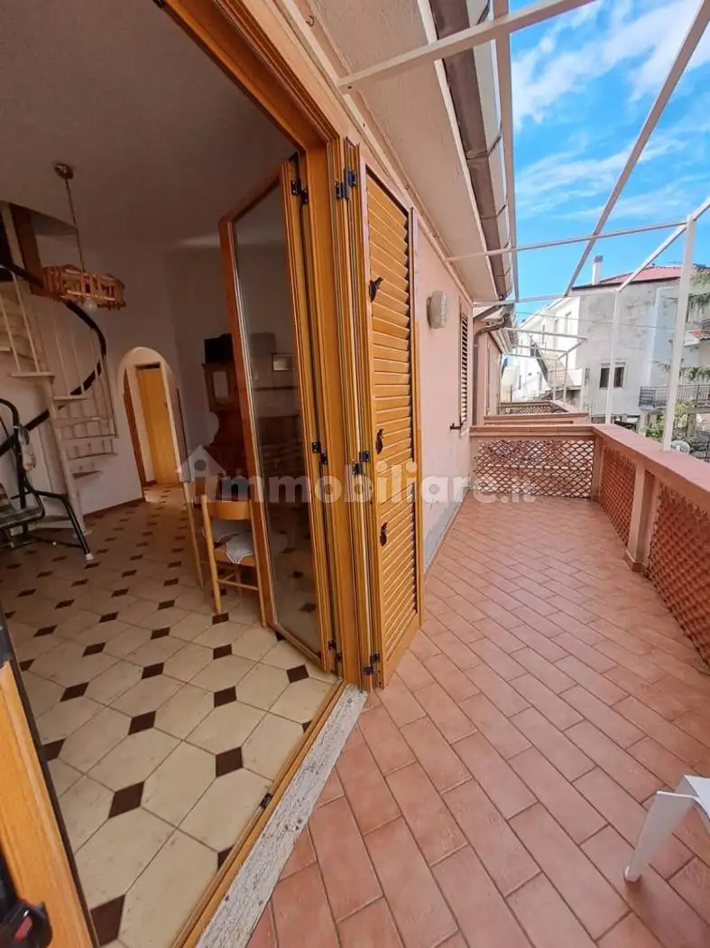 Appartamento in vendita a Santa Maria del Cedro