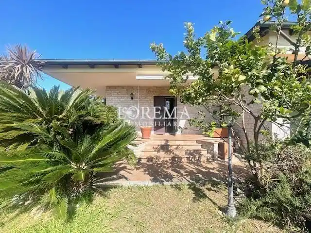 Trilocale via di Castel di Leva, Castel di Leva, Roma - foto 2