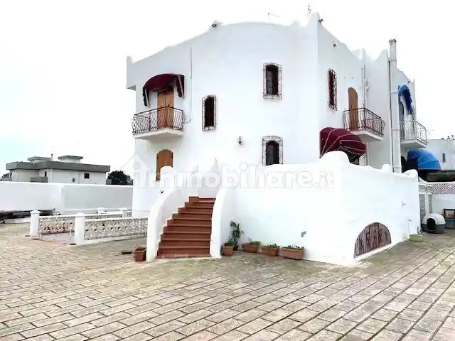 Villa in vendita a Bari