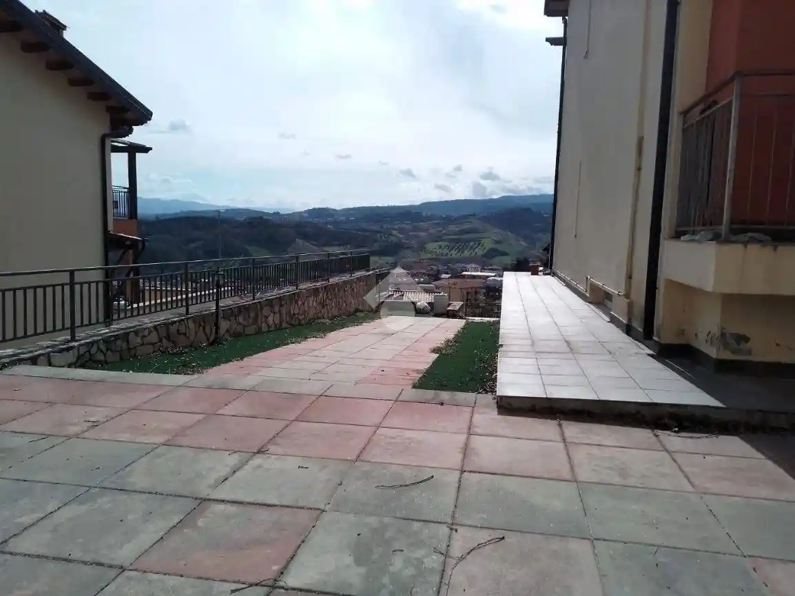 Villa plurifamiliare via Francesco De Luca 7, Castrolibero - foto 4