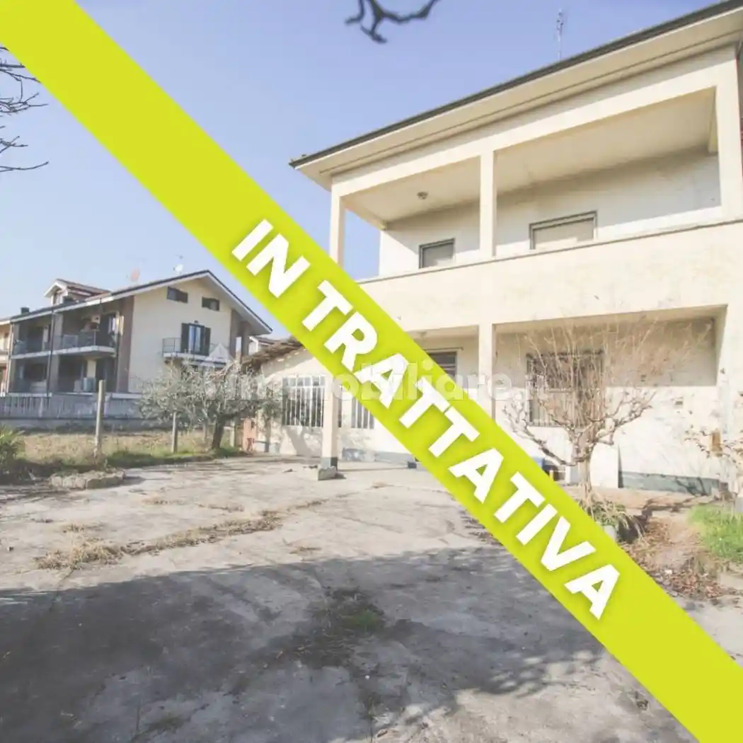 Rustico - Casale in vendita a Volpiano