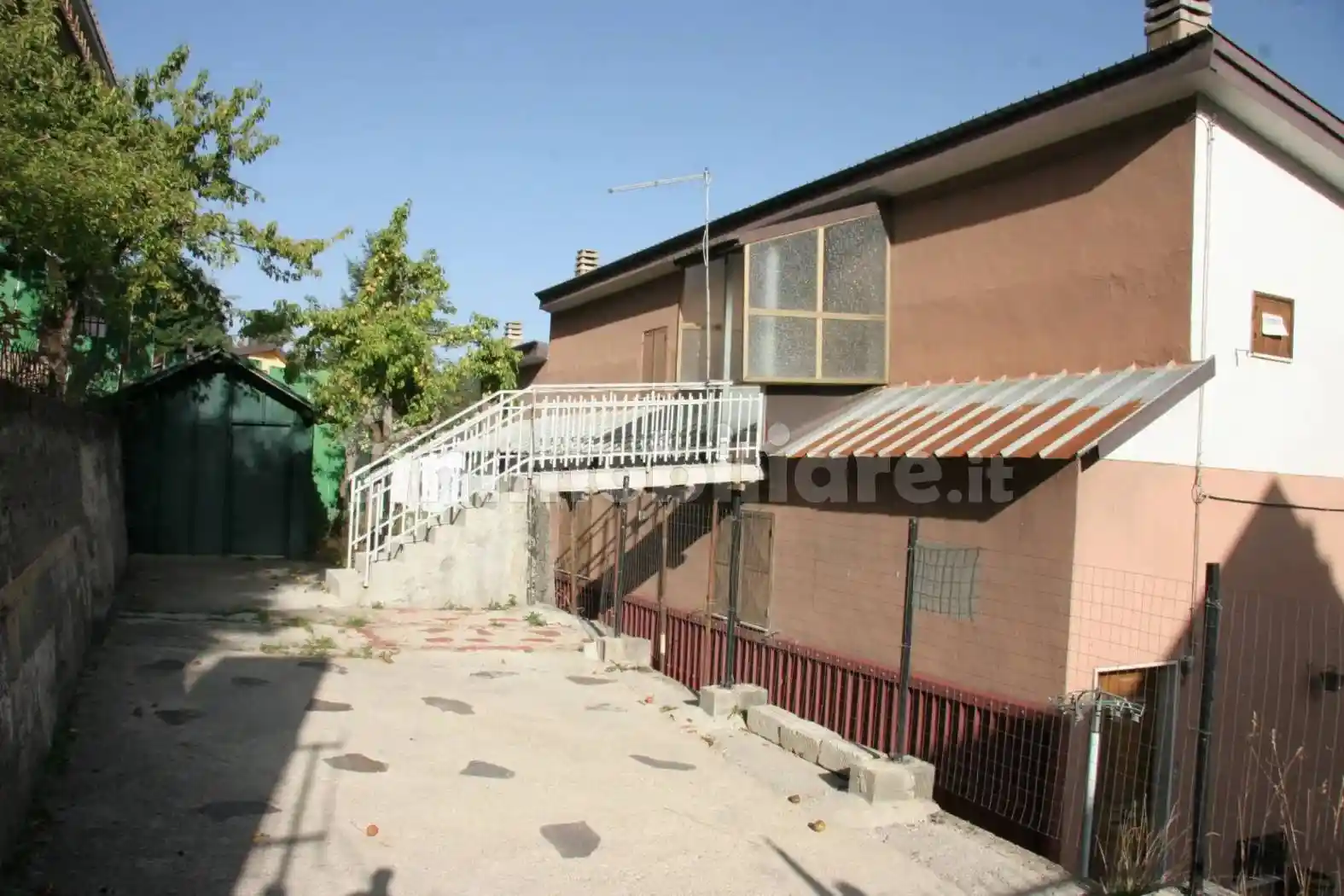 Terratetto unifamiliare via I Maggio, Camigliatello Silano, Spezzano della Sila - foto 2