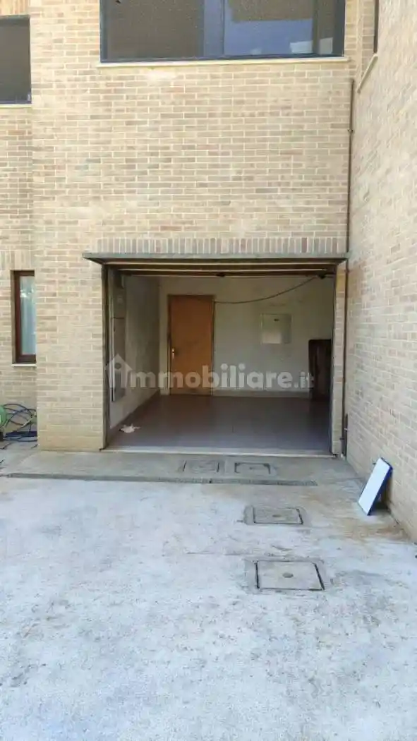 Palazzo - Edificio in vendita a Montappone