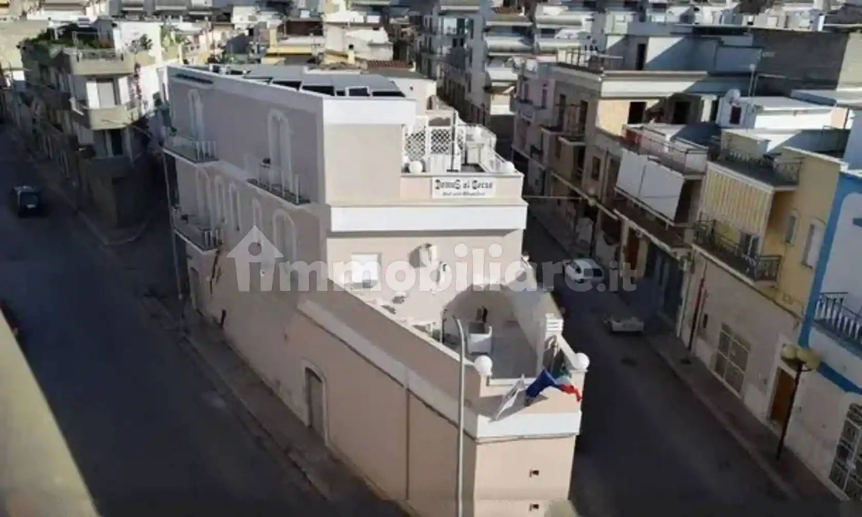 Palazzo - Edificio in vendita a Canosa di Puglia