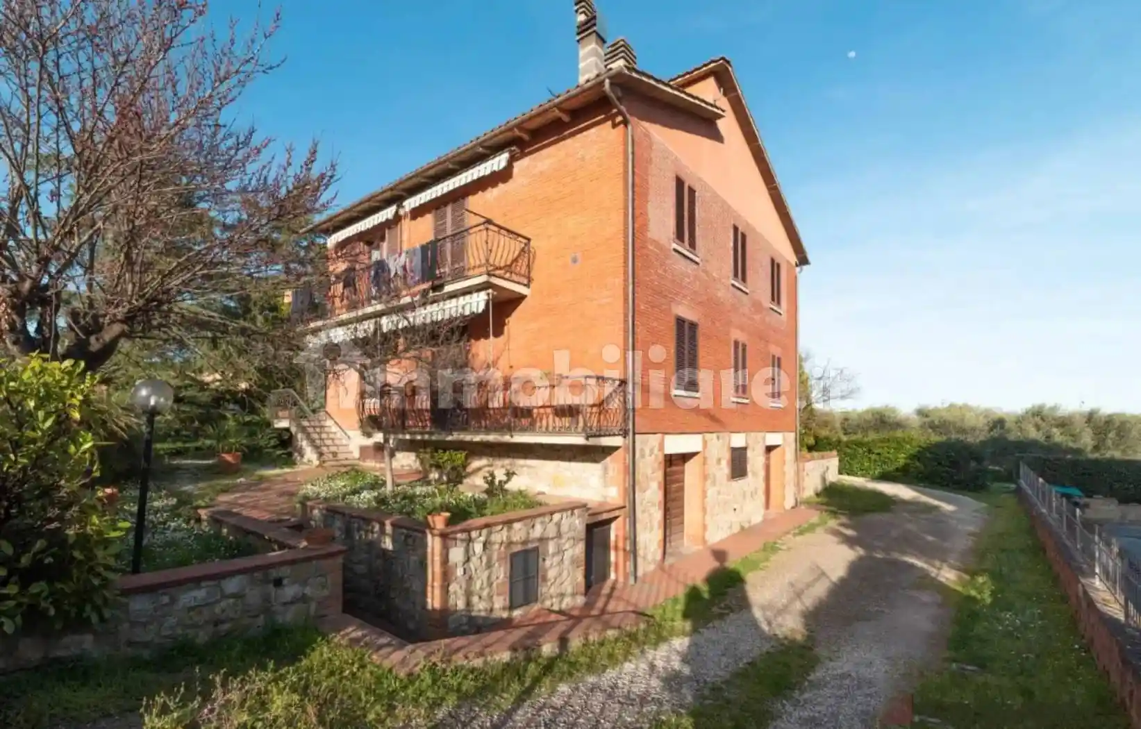 Villa in vendita a Buonconvento