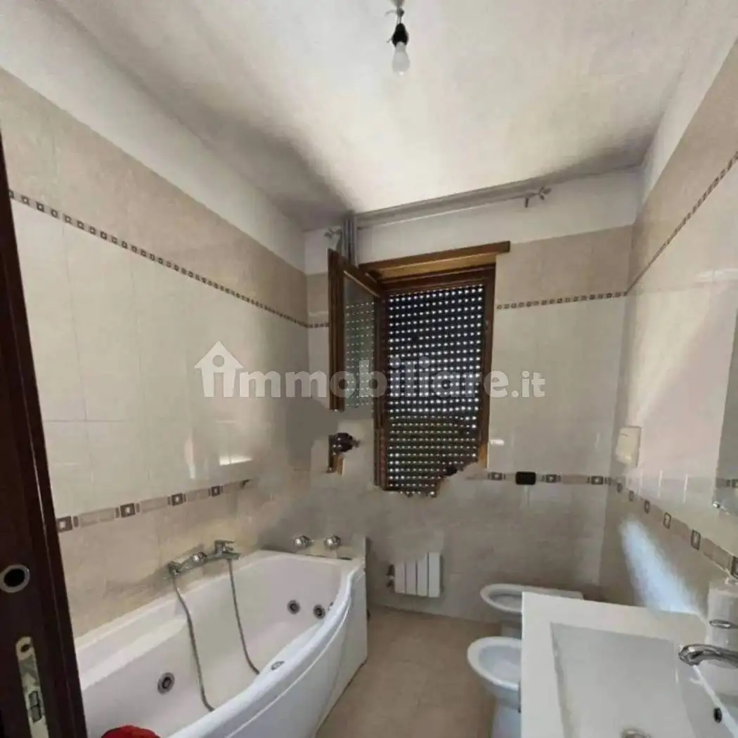 Appartamento in vendita a Mondragone