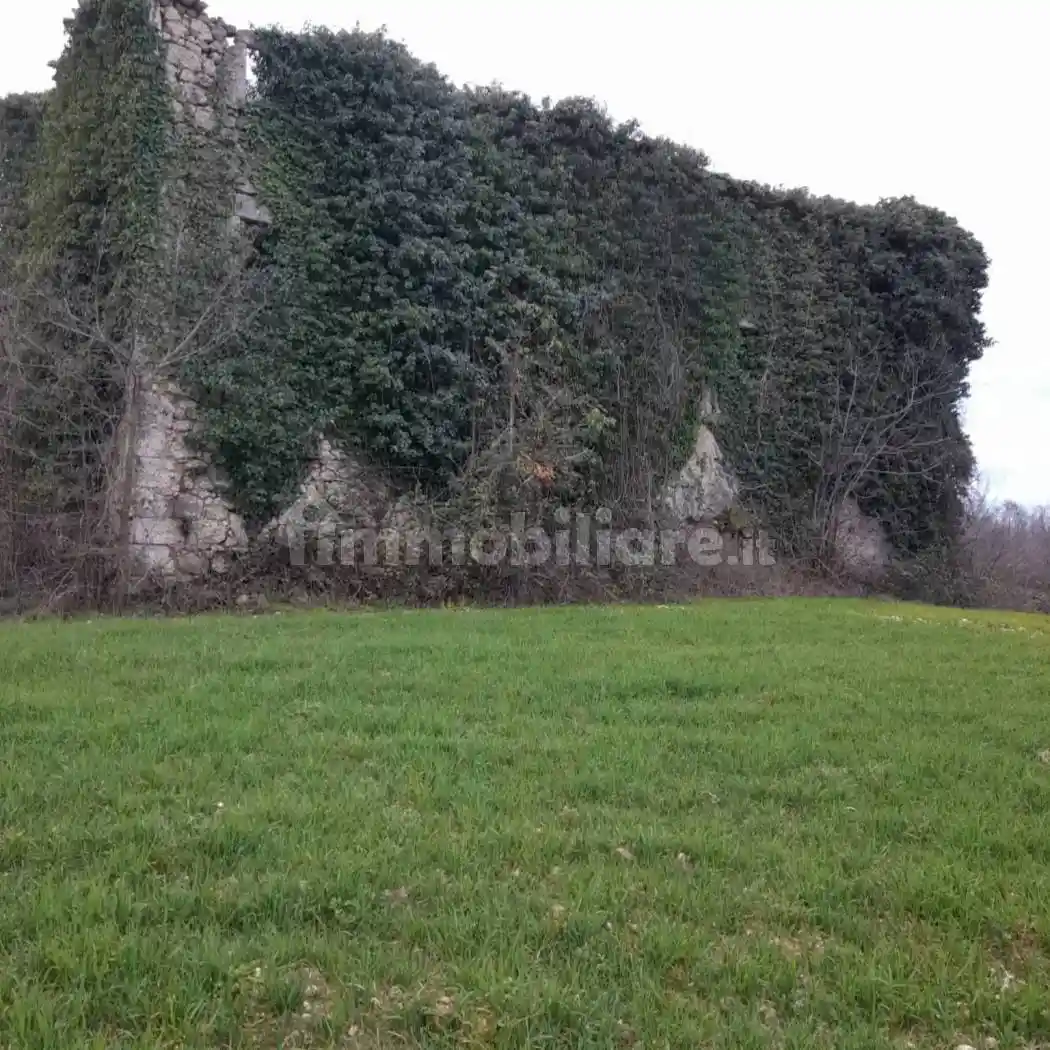 Rustico - Casale in vendita a Arpino