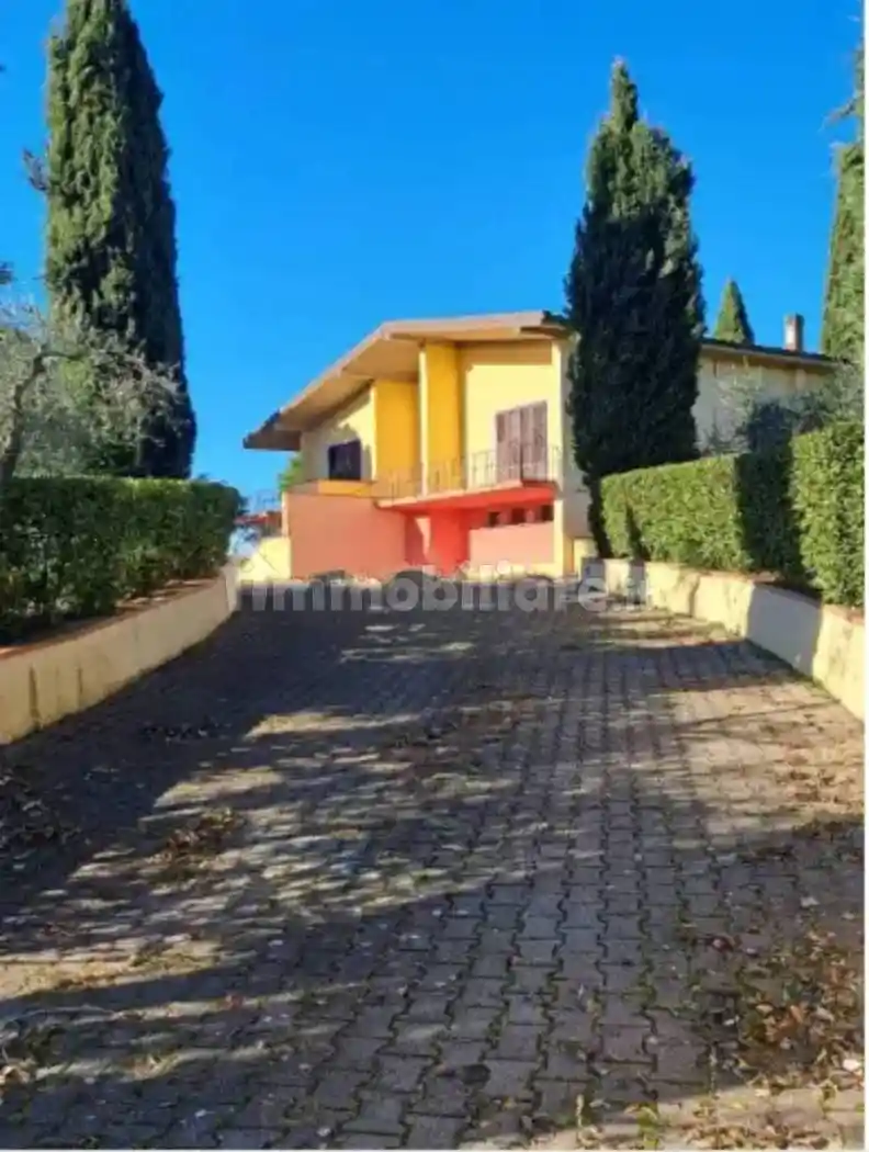 Villa in vendita a Montespertoli