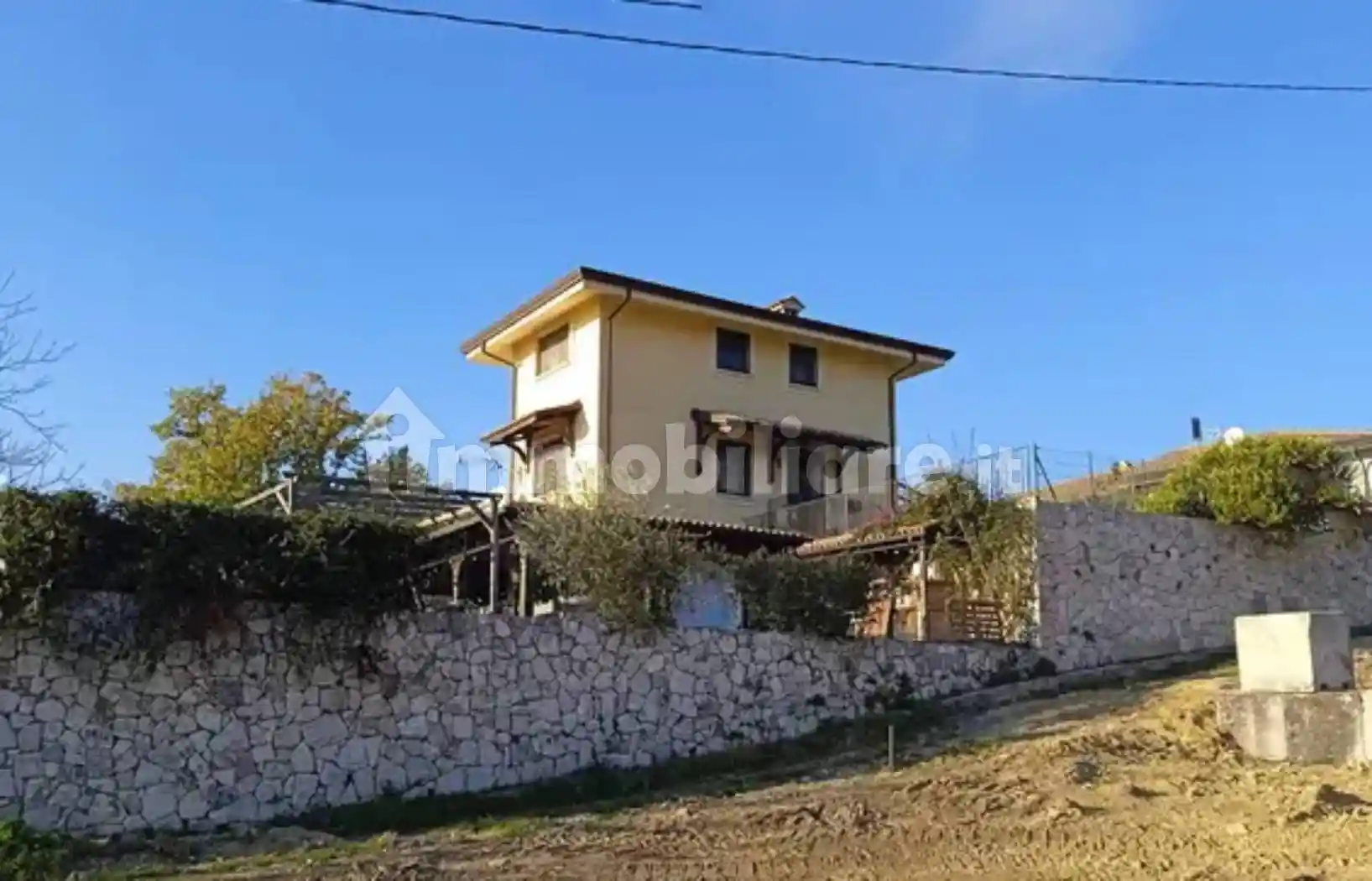 Casa indipendente in vendita a Cassino