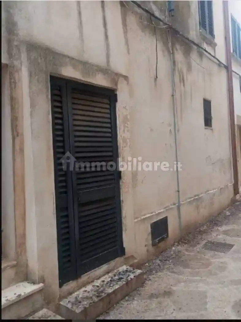 Casa indipendente in vendita a Carpignano Salentino