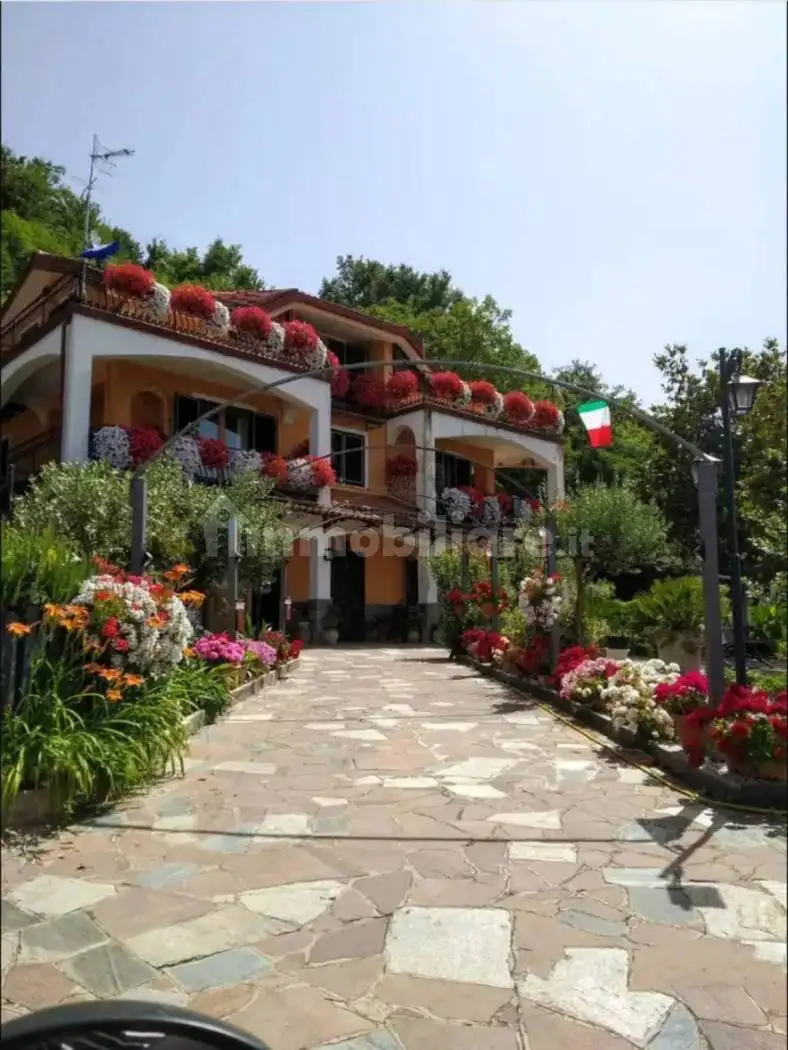 Villa in vendita a Colliano