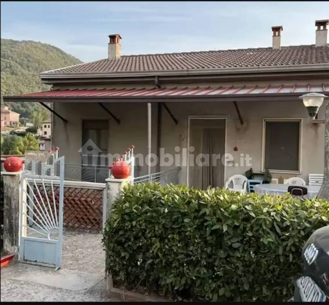 Casa indipendente in vendita a Lauria