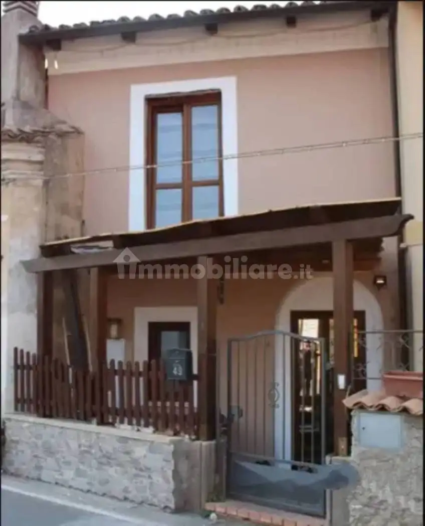 Casa indipendente in vendita a Cortale