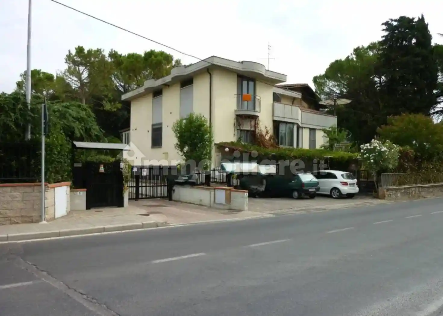 Villa in vendita a Colle di Val d'Elsa