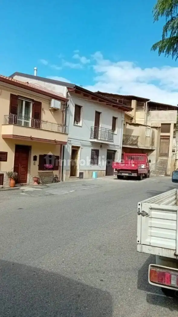 Casa indipendente in vendita a San Calogero
