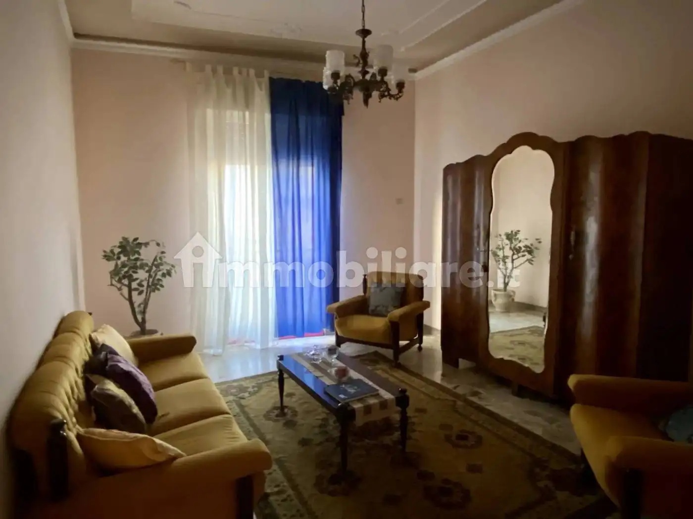 Appartamento in vendita a Valguarnera Caropepe