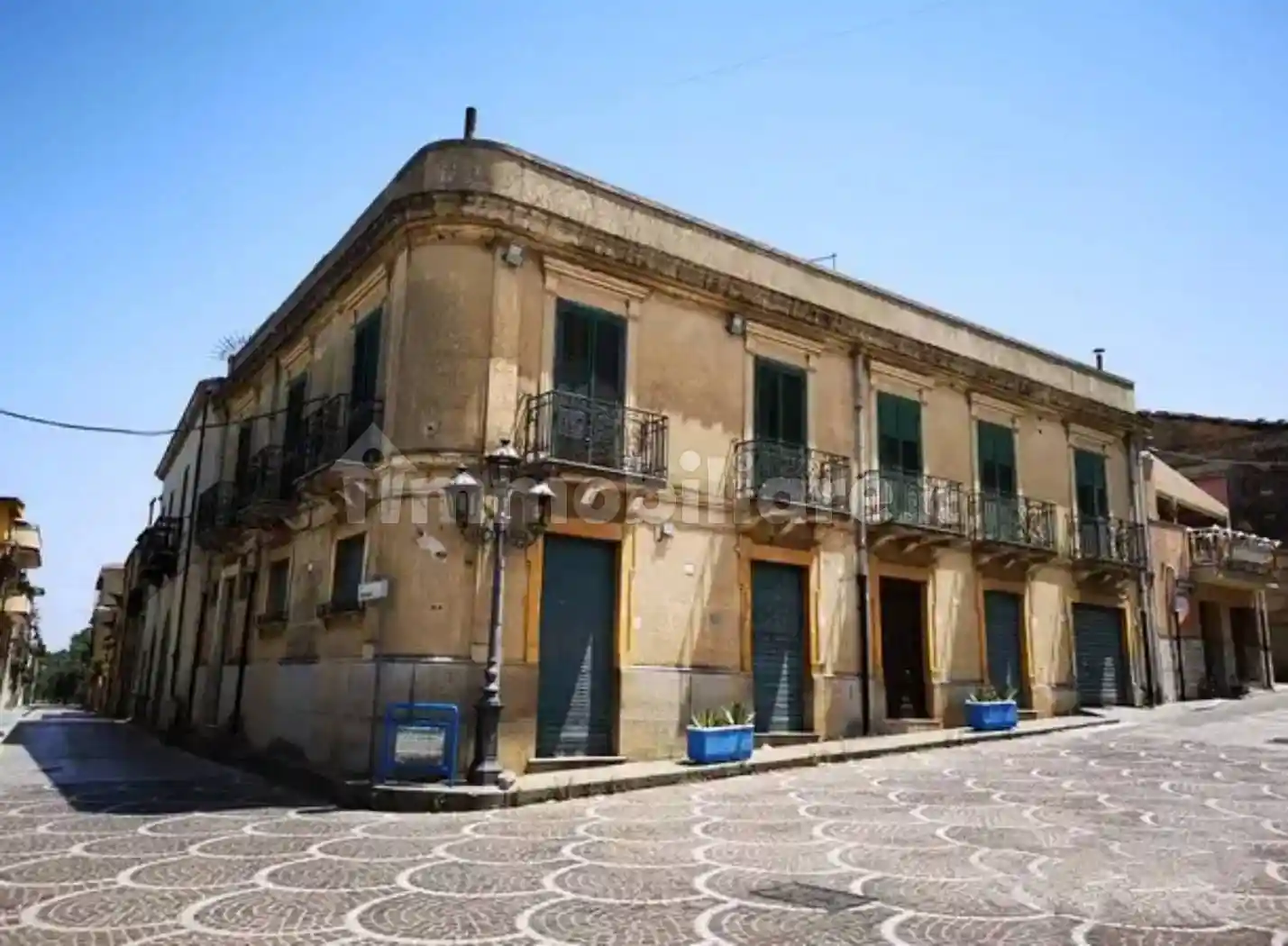 Palazzo - Edificio - foto 2