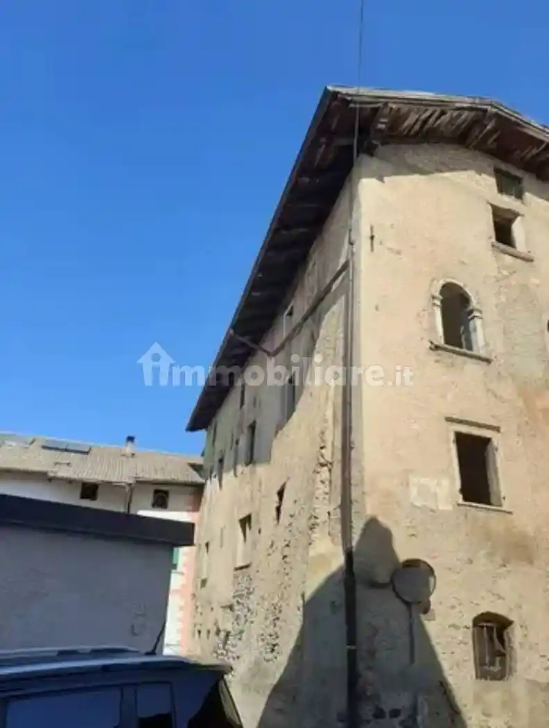 Rustico - Casale in vendita a Predaia