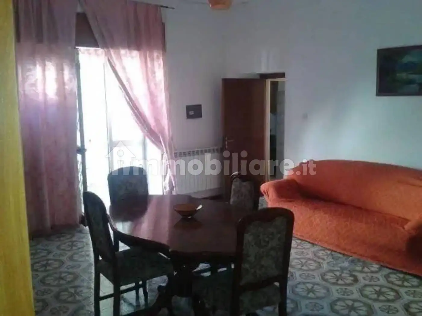 Appartamento in vendita a Falciano del Massico