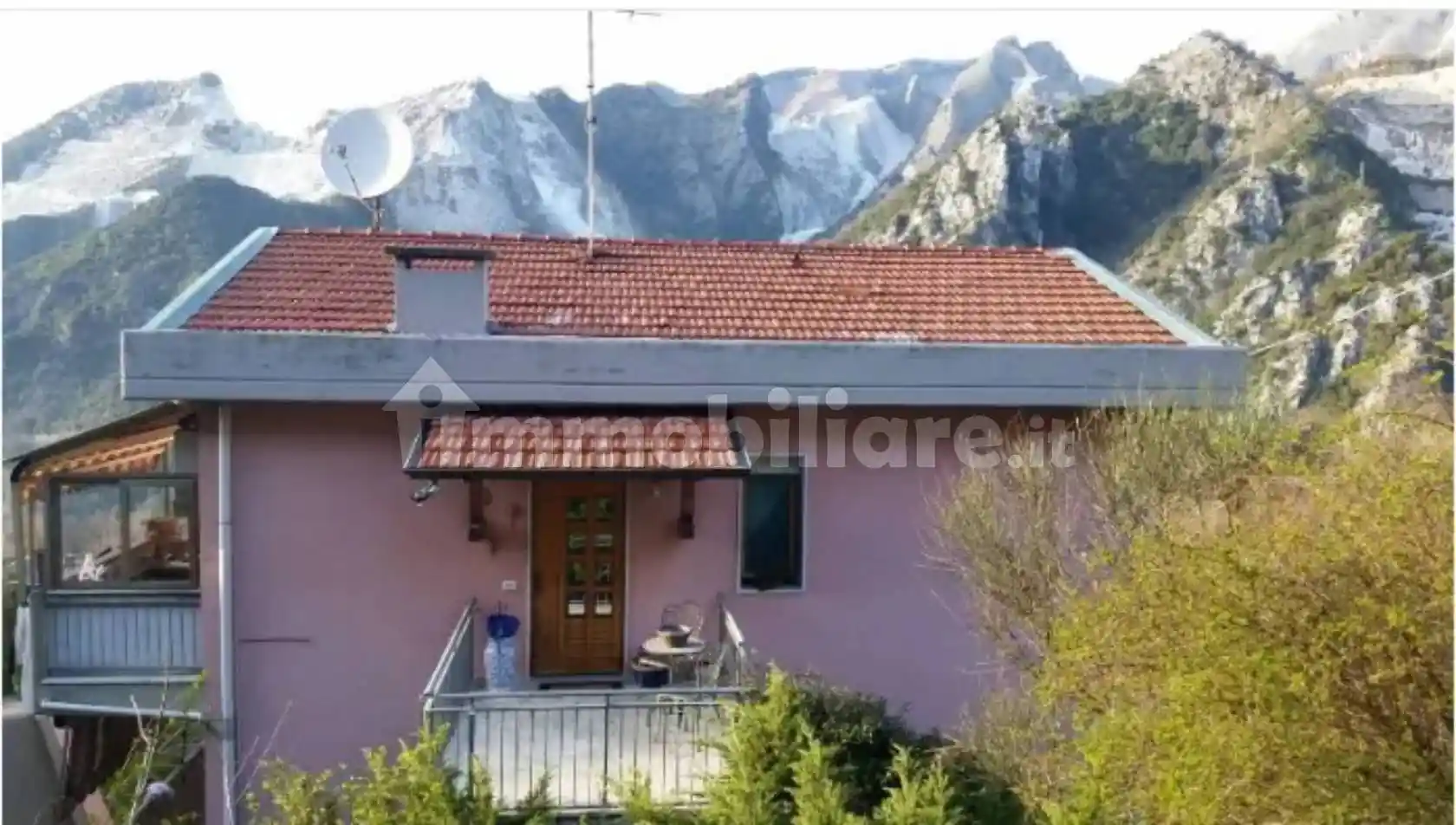 Appartamento in vendita a Carrara