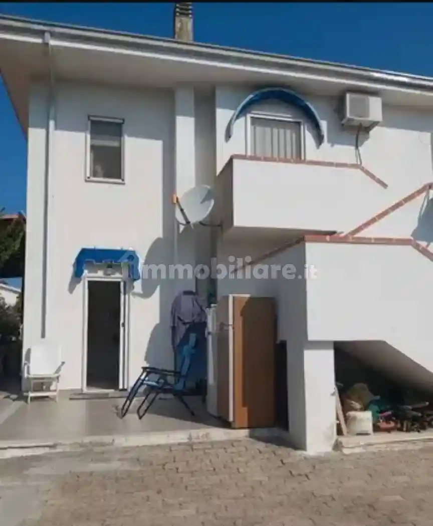 Villa unifamiliare viale Macchia dell'Alba, Calopezzati - foto 5