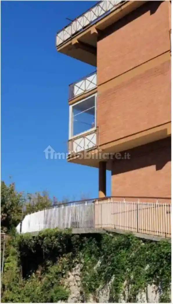 Appartamento in vendita a Carpineto Romano