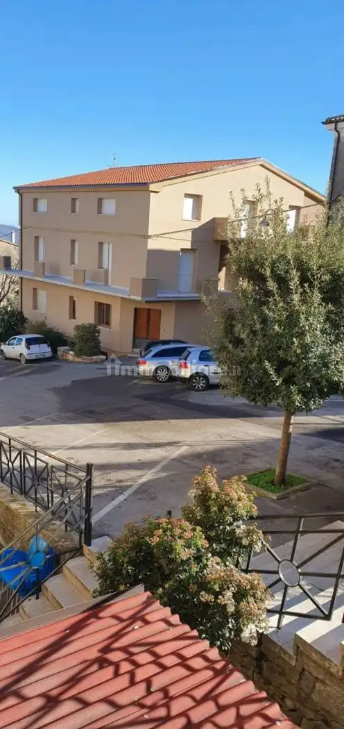 Palazzo - Edificio in vendita a Roccaspinalveti