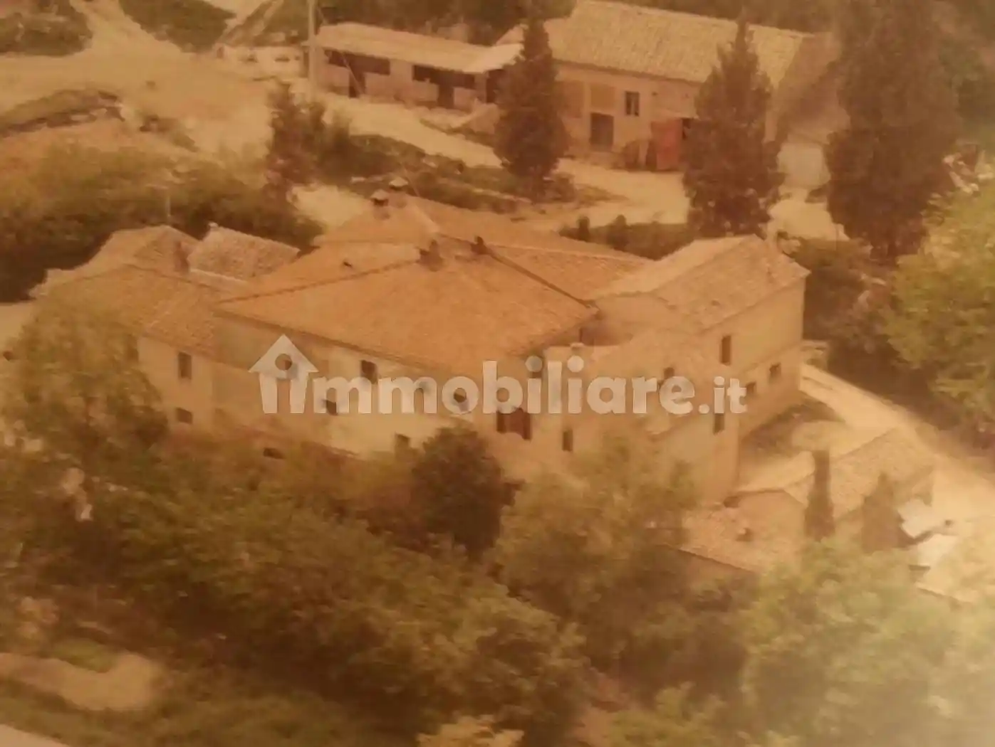 Rustico - Casale in vendita a Montalcino