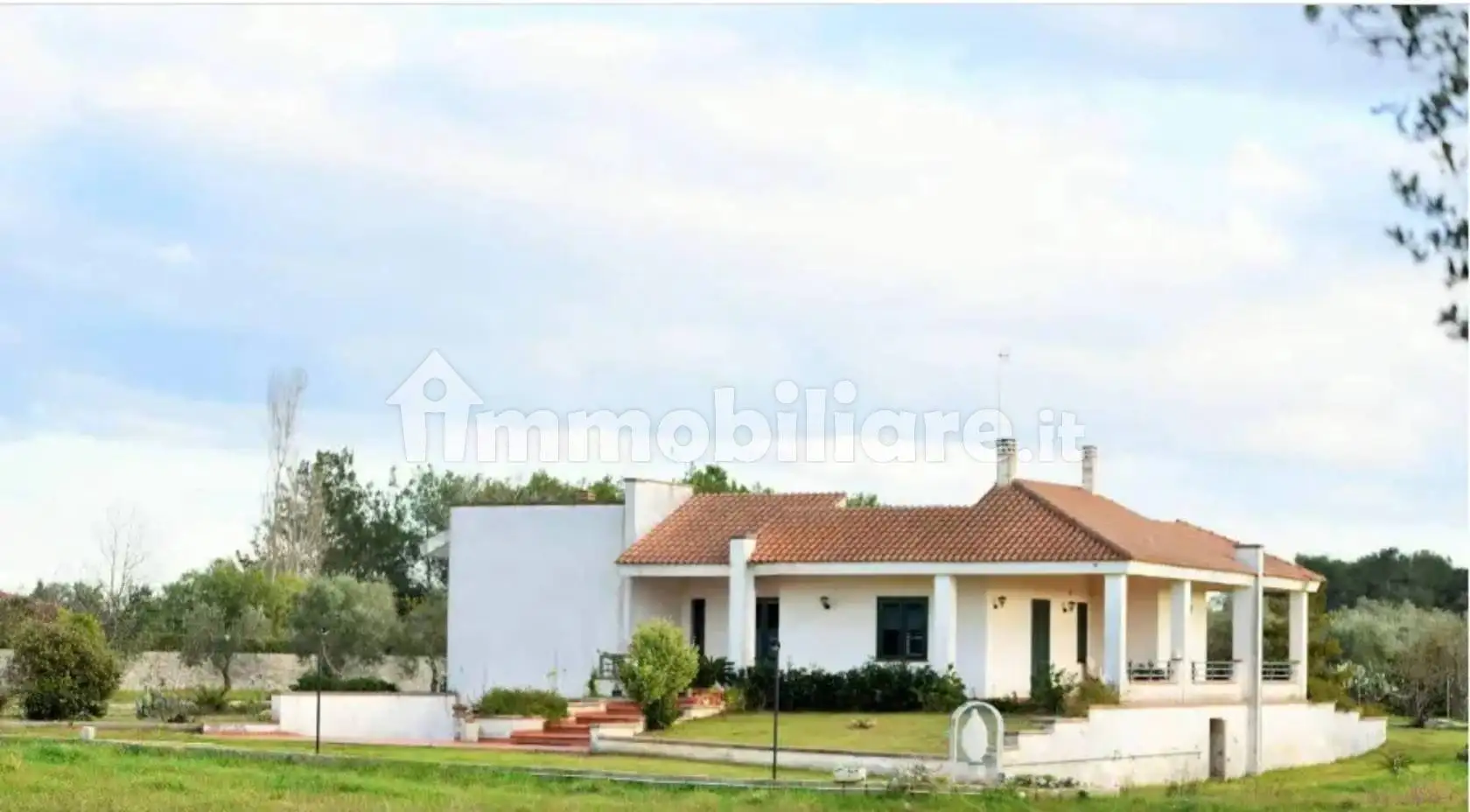Villa unifamiliare via Corigliano d'Otranto, Castrignano de' Greci - foto 2