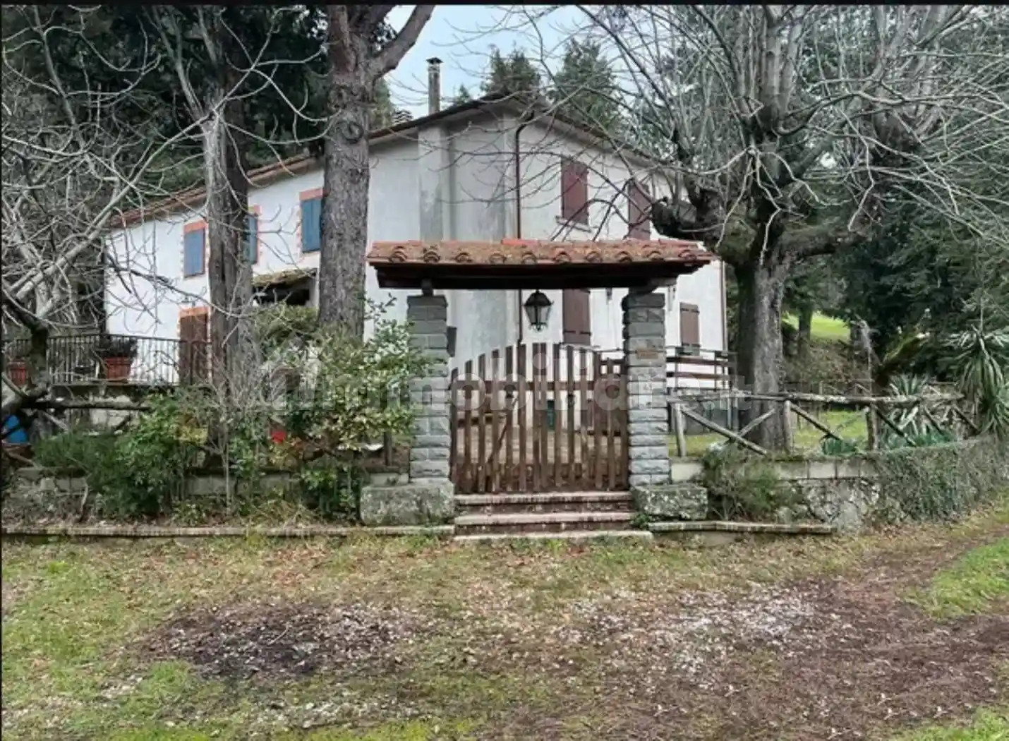 Villa in vendita a Vernio