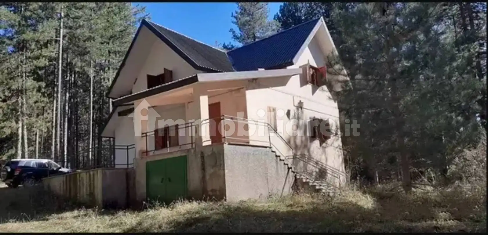 Villa in vendita a Spezzano della Sila