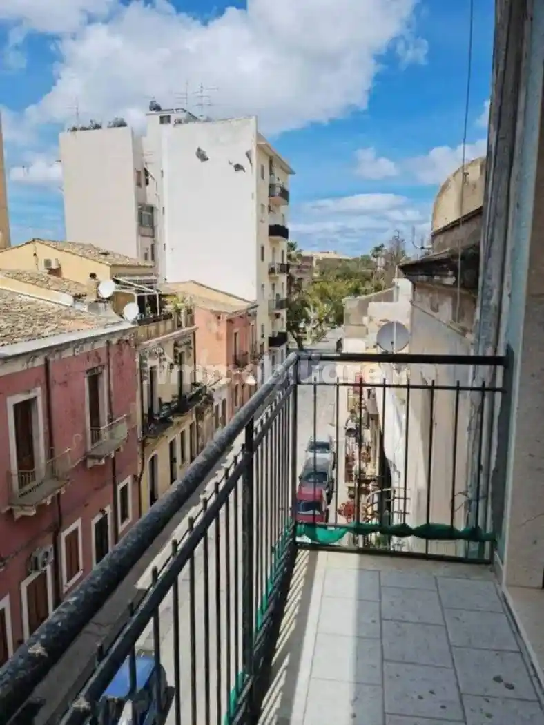 Appartamento in vendita a Augusta