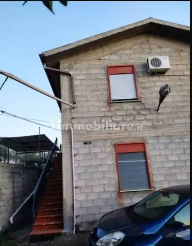 Casa indipendente in vendita a Nissoria