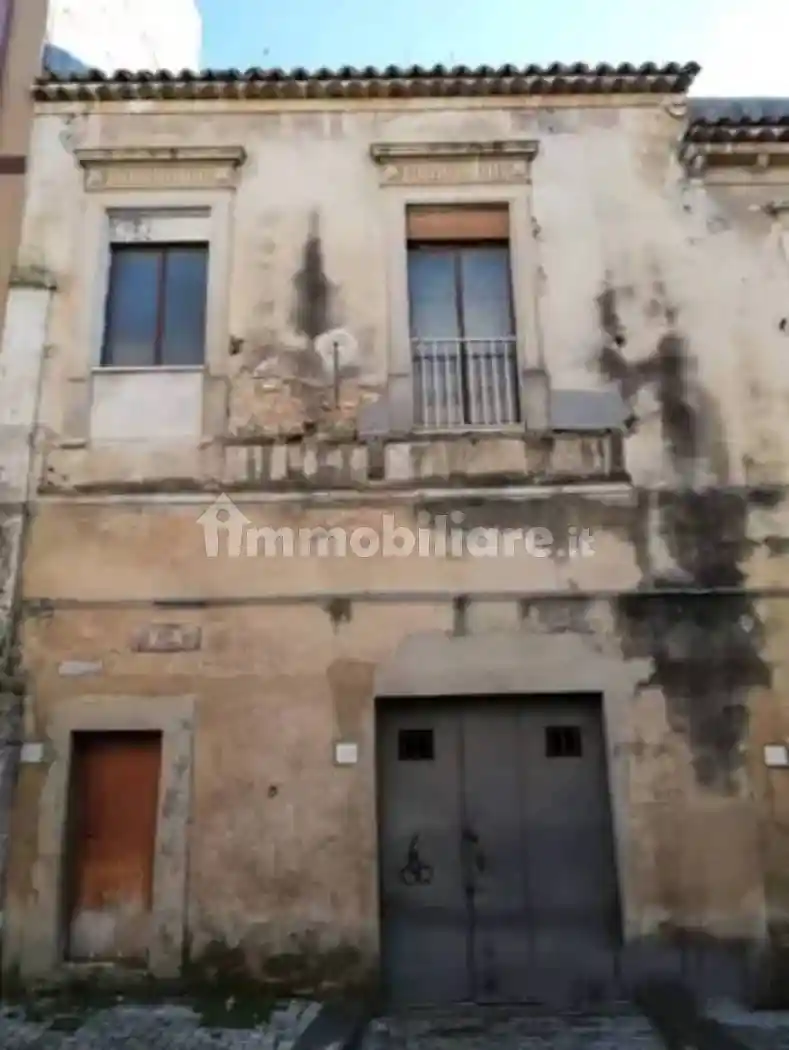Casa indipendente in vendita a Grammichele